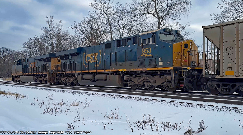 CSX 953